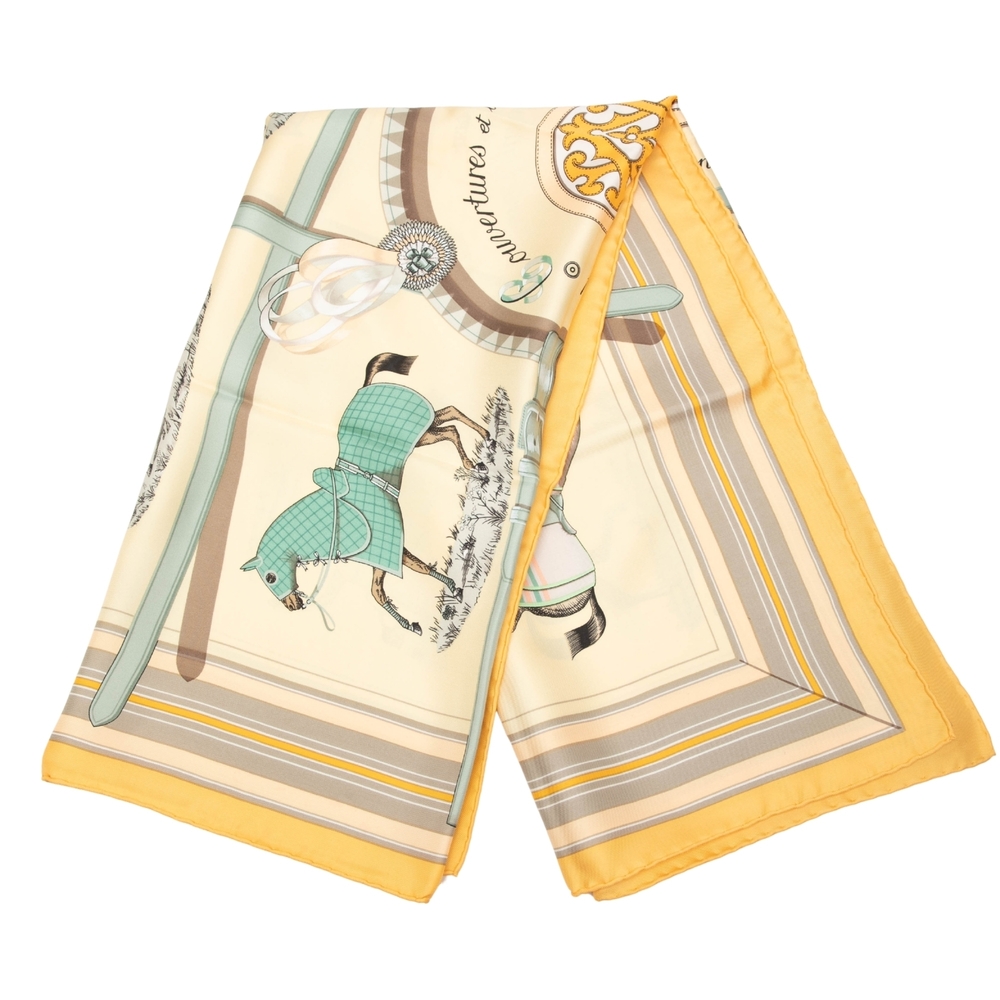 Pre-Loved Hermes Couvertures Et Tenues De Jour Silk Scarf 90